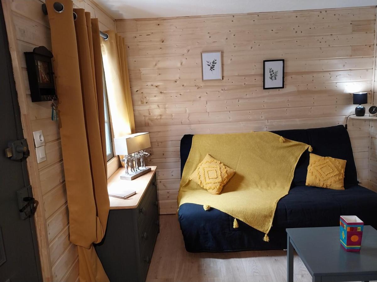 Petit Studio Dans La Prairie Saint-Auban  Kültér fotó