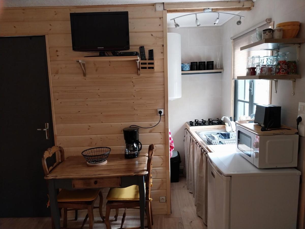 Petit Studio Dans La Prairie Saint-Auban  Kültér fotó